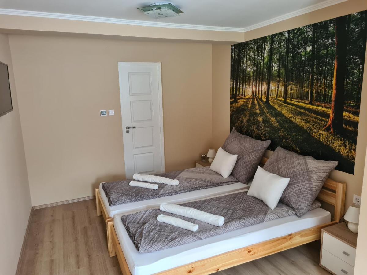 Napfeny Apartman Мако Екстер'єр фото