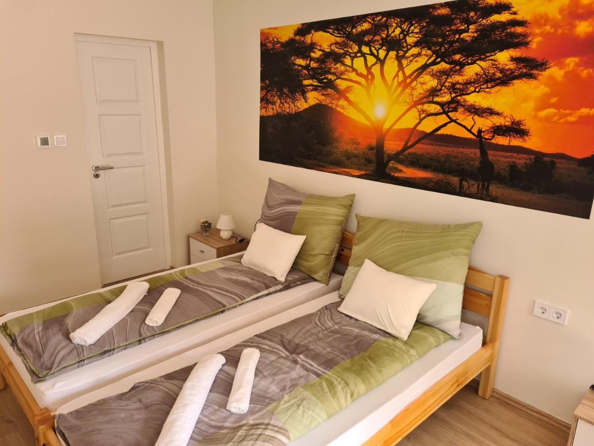 Napfeny Apartman Мако Екстер'єр фото