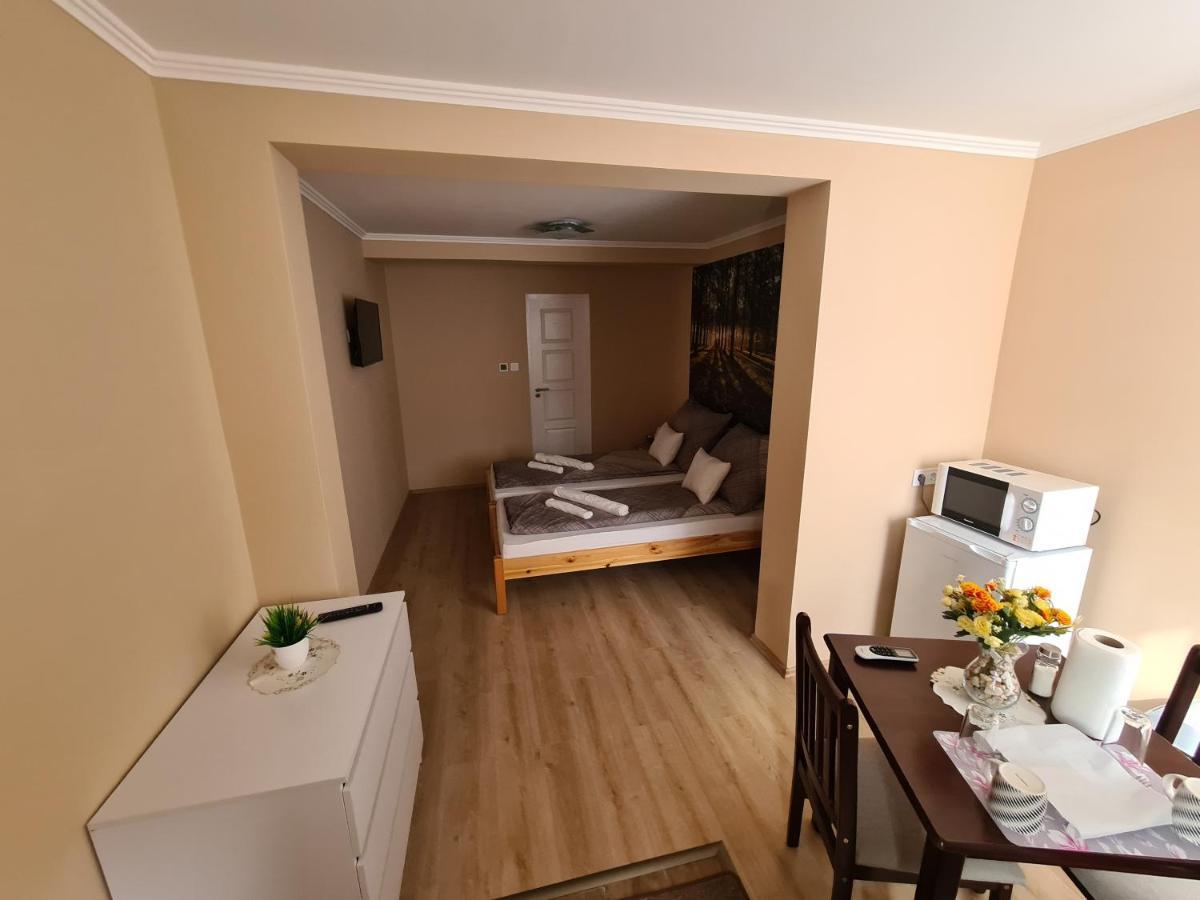 Napfeny Apartman Мако Екстер'єр фото